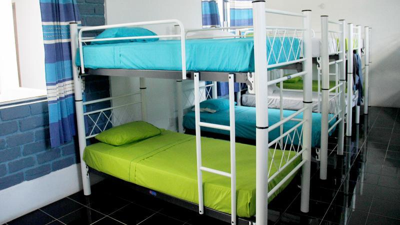 Hostal Azul Y Blanco Santa Cruz Huatulco Esterno foto